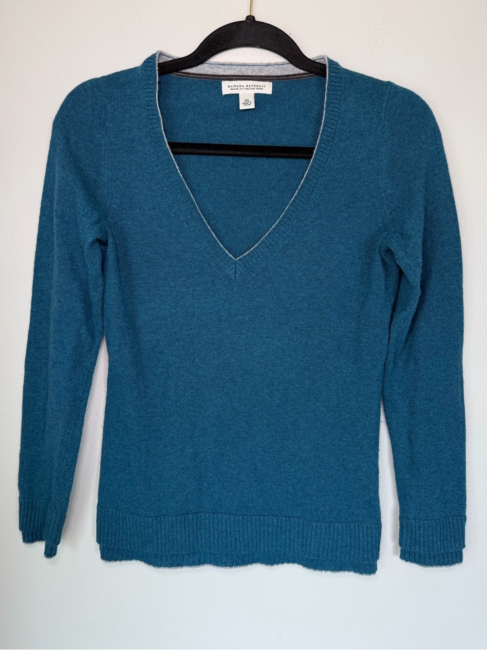 Y2K Banana Republic Wool Cashmere Knit V-Neck Layered Sweater Top Comfy